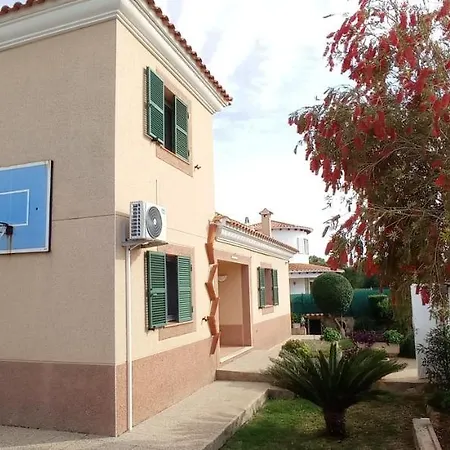 Semesterbostad Sirena *