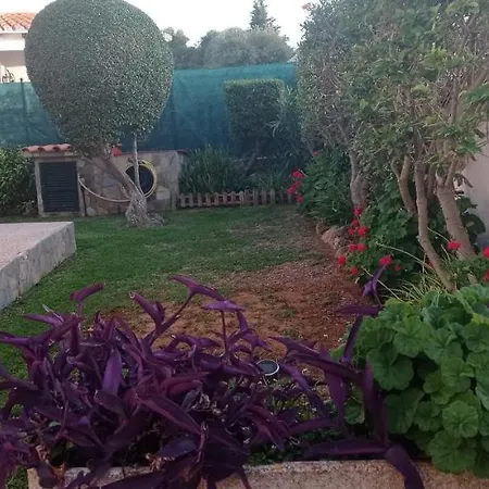 Semesterbostad Sirena